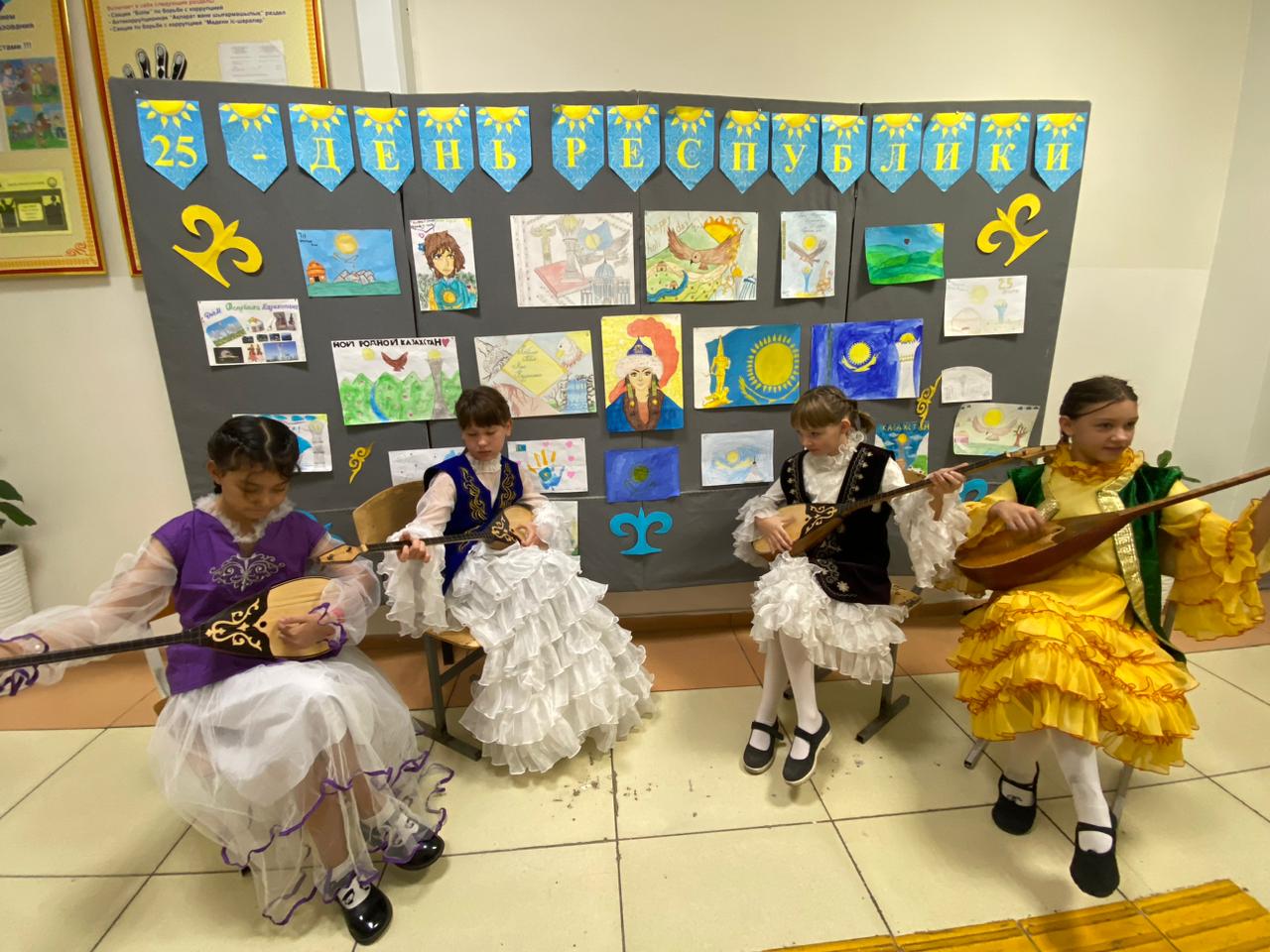 Айтыс өнері / Искусство айтыс