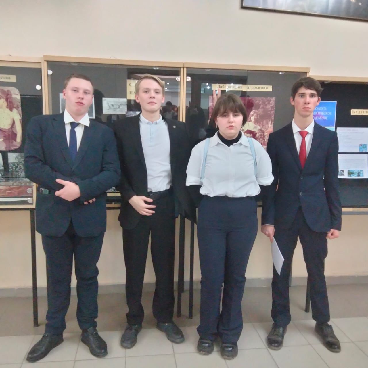 Пікірсайысқа қатысушыларға алғыс / Благодарность участникам дебатов