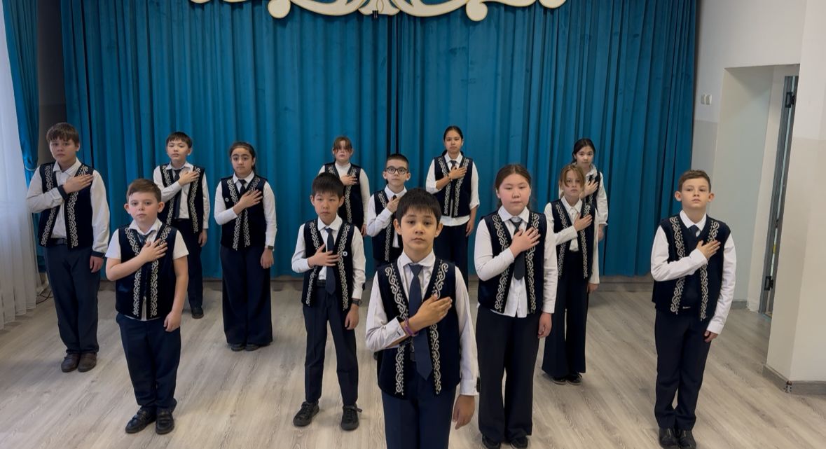 18 наурыз - Ұлттық киімдер күні / 18 марта - день национальной одежды