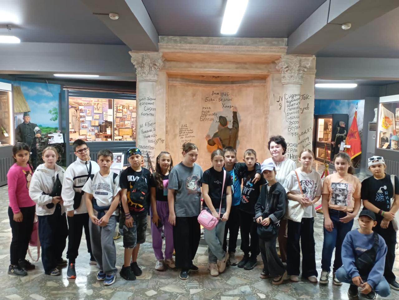 Отан қорғаушылар күніне арналған тағылымды экскурсия / Познавательная экскурсия ко Дню защитника Отечества