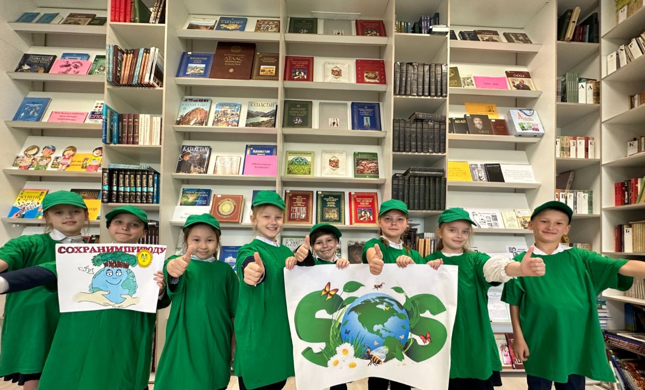 Сурет көрмесі: "Менің жасыл әлемім" / Выставка рисунков: "Мой зелёный мир"