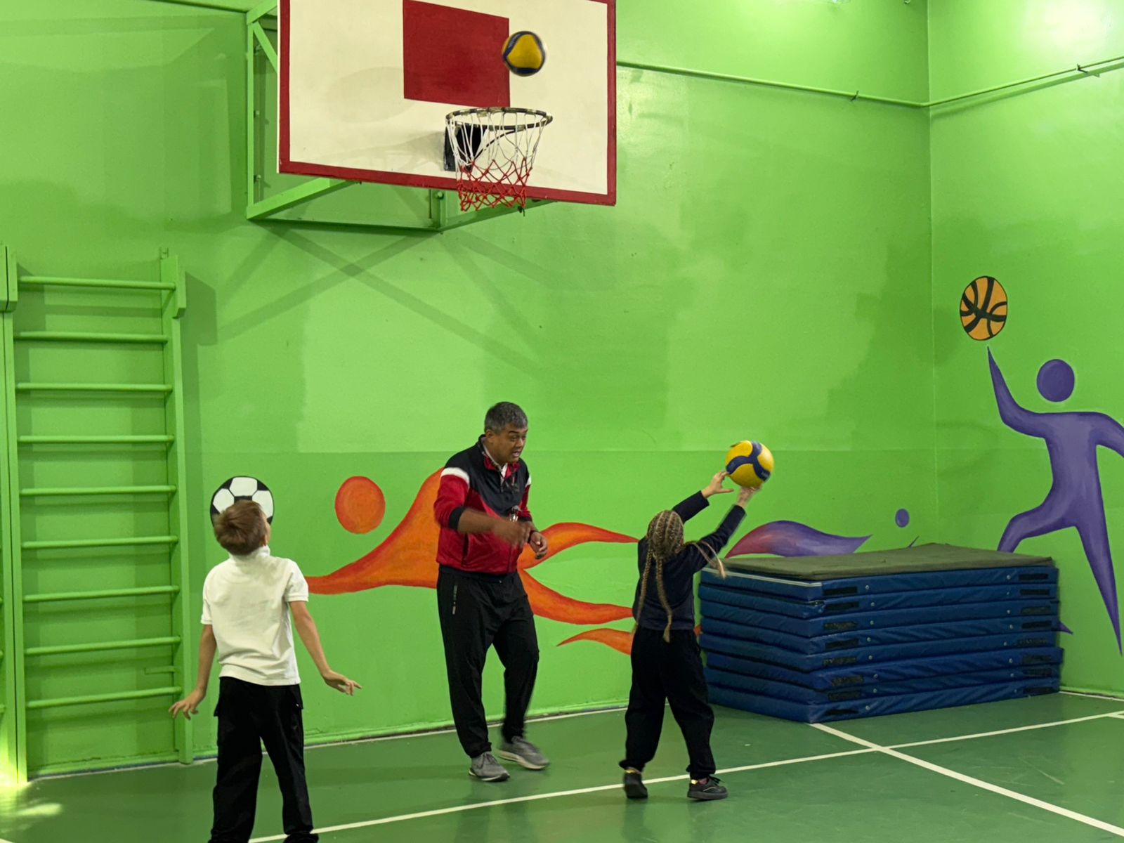 Спортивная эстафета “Здоровье-большое богатство”/"Денсаулық-үлкен байлық" спорттық эстафетасы.