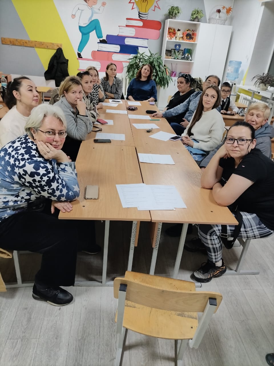 Ата-аналар жиналысы / Родительское собрание