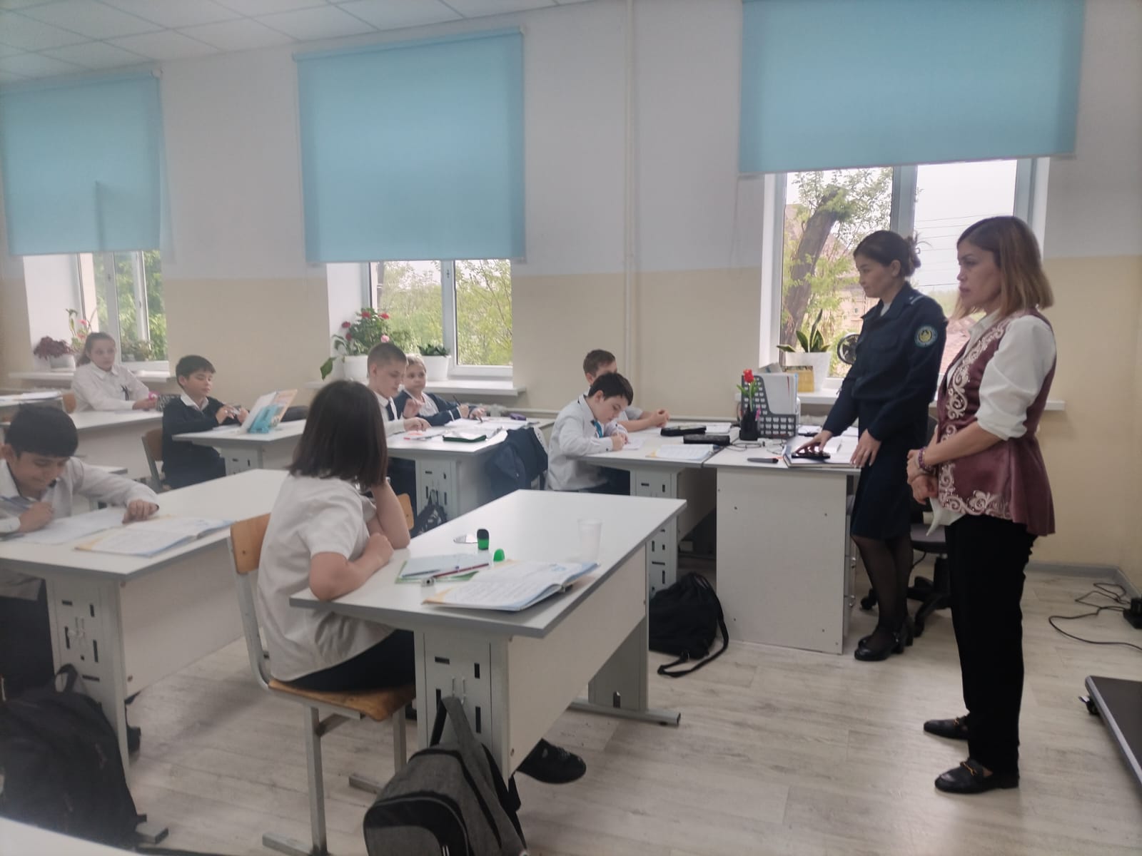 Профилактикалық әңгіме жүргізу / Профилактическая беседа